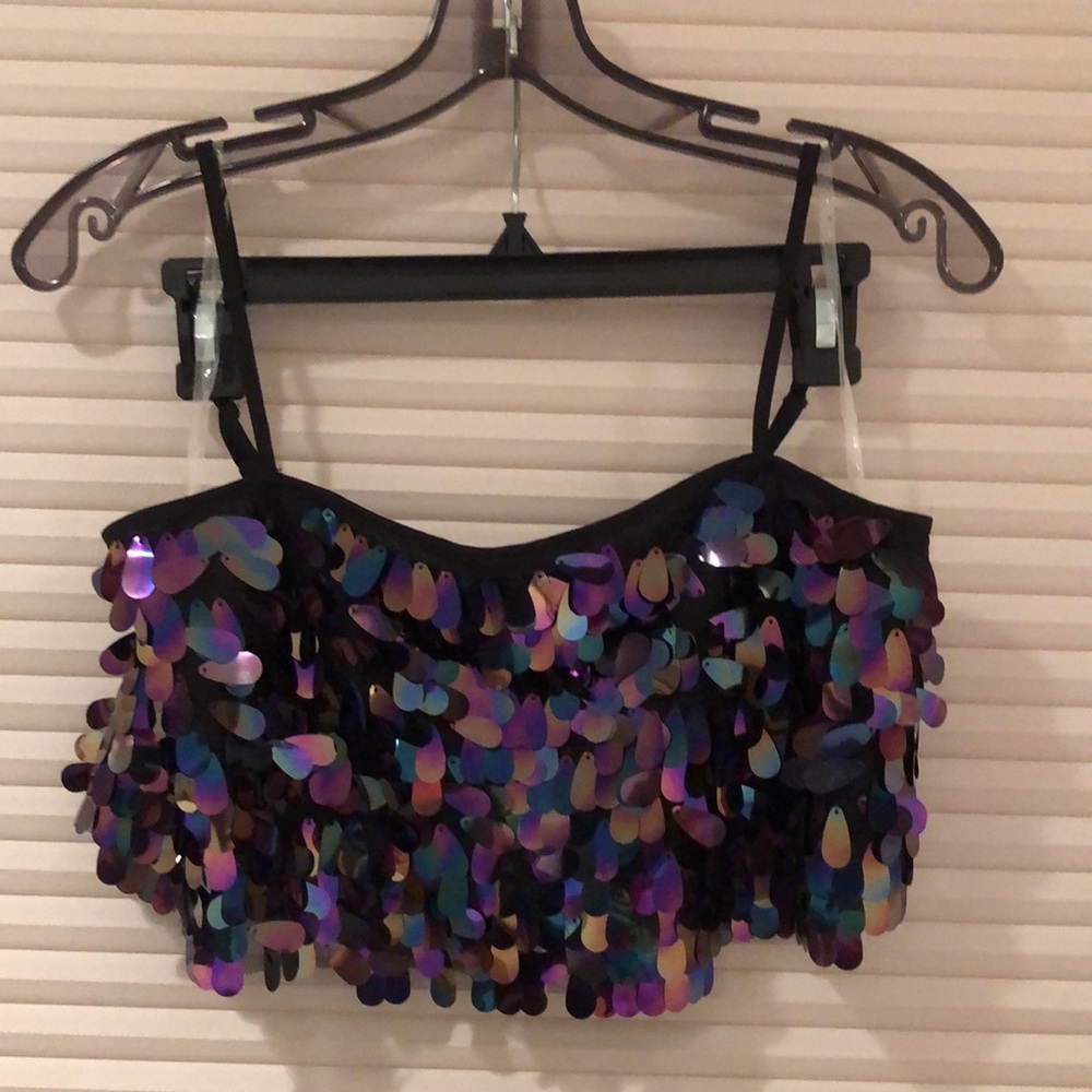 🆕DRESS TO SPARKLE🖤💖Payette raindrop tank top! New! Woven! adjustable straps! M